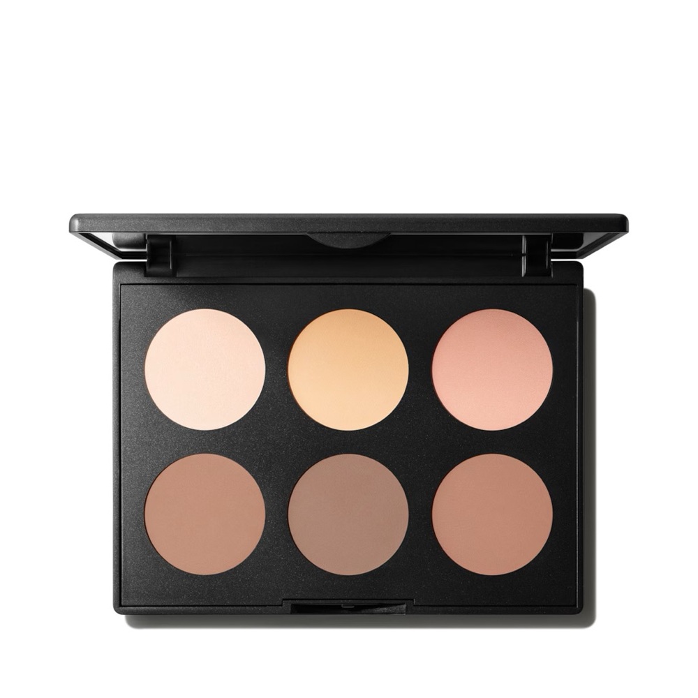 MAC Studio Fix Sculpt and Shape Contour Palette Light/Medium